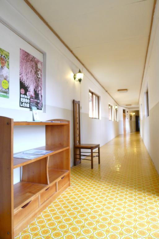 Komagane Youth Hostel Exterior foto